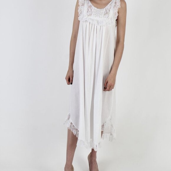 Christian Dior 1980's Vintage Lace Nightgown
